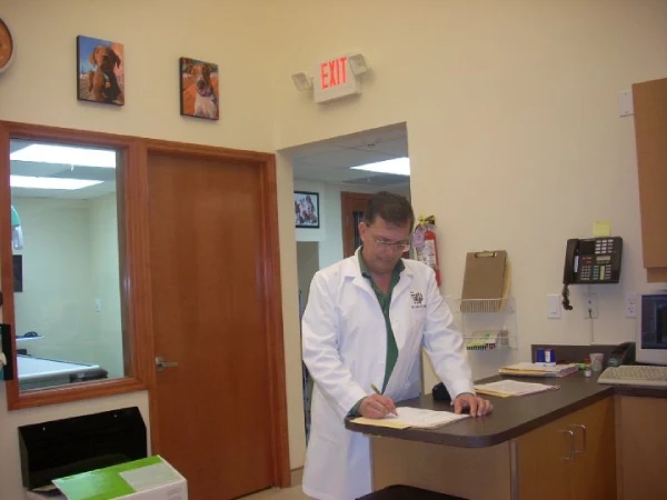 Veterinario de habla hispana en Doral, FL